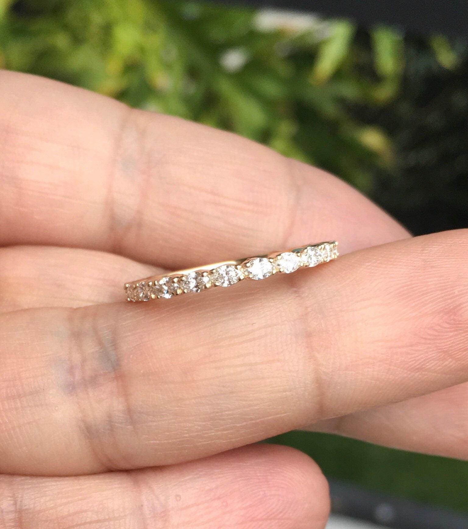 Lys Élancée Diamond Band