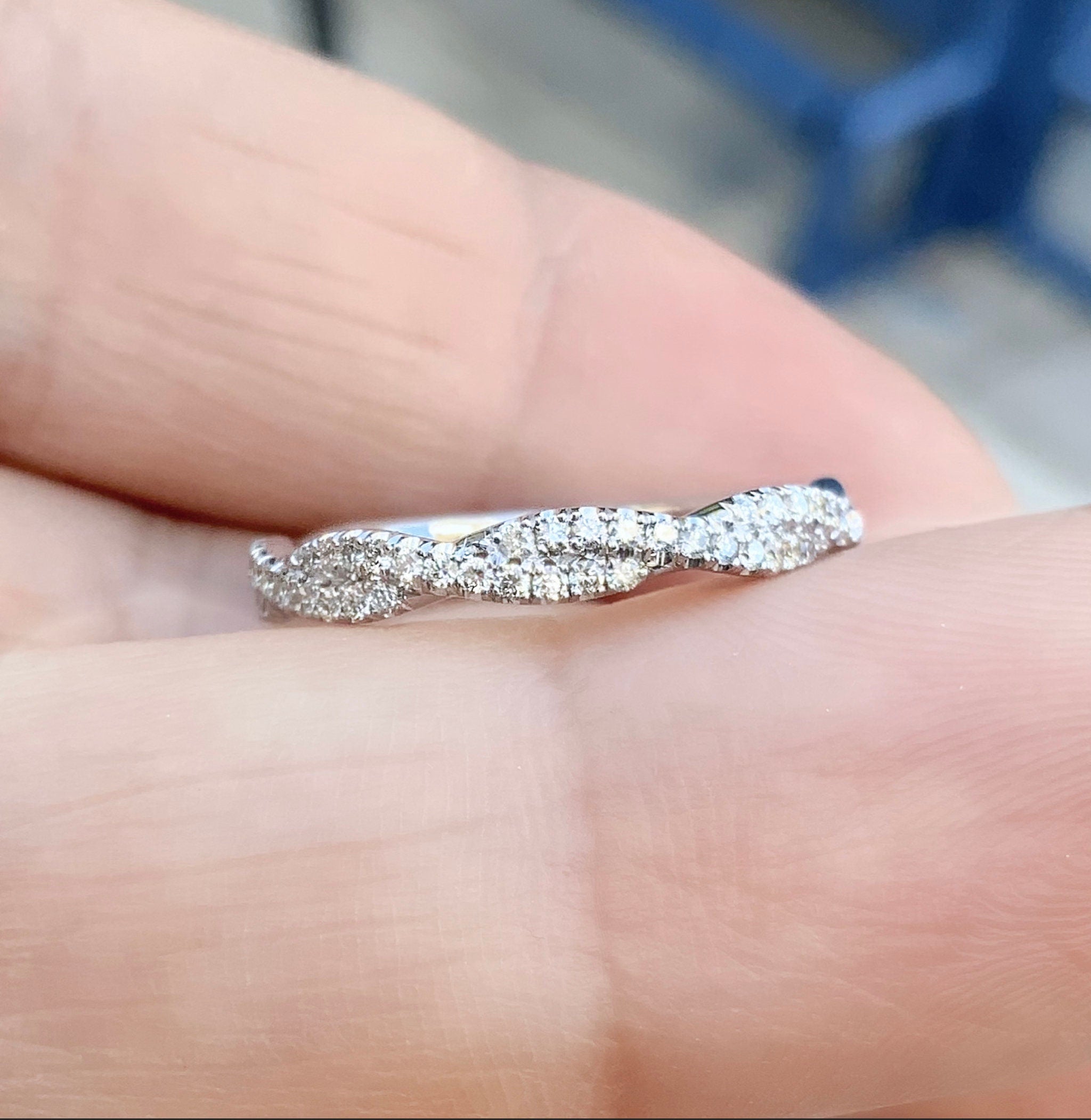 Élancée Diamond Band