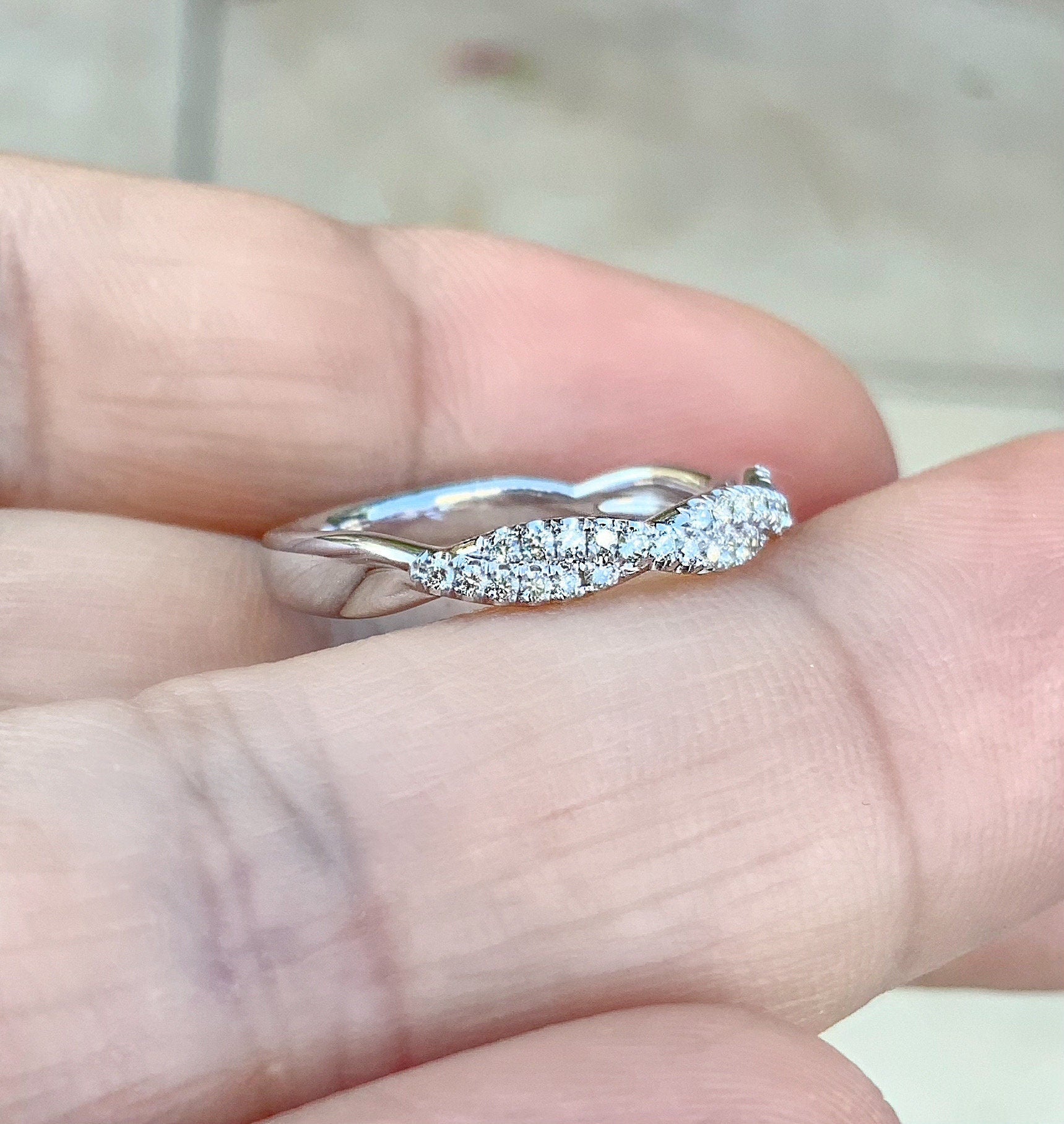 Élancée Diamond Band