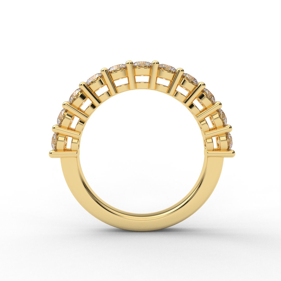 Clairvelle Diamond Band