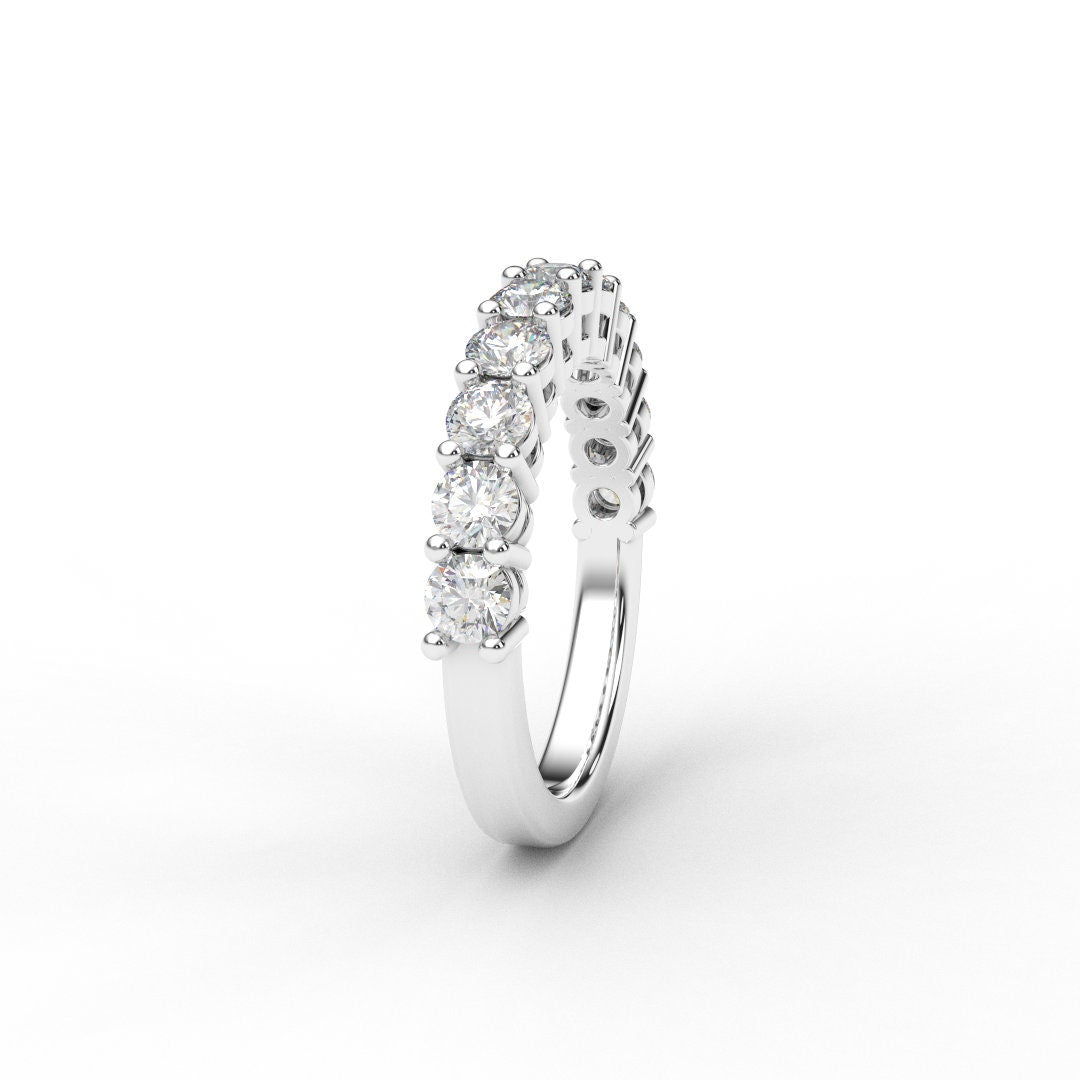 Clairvelle Diamond Band