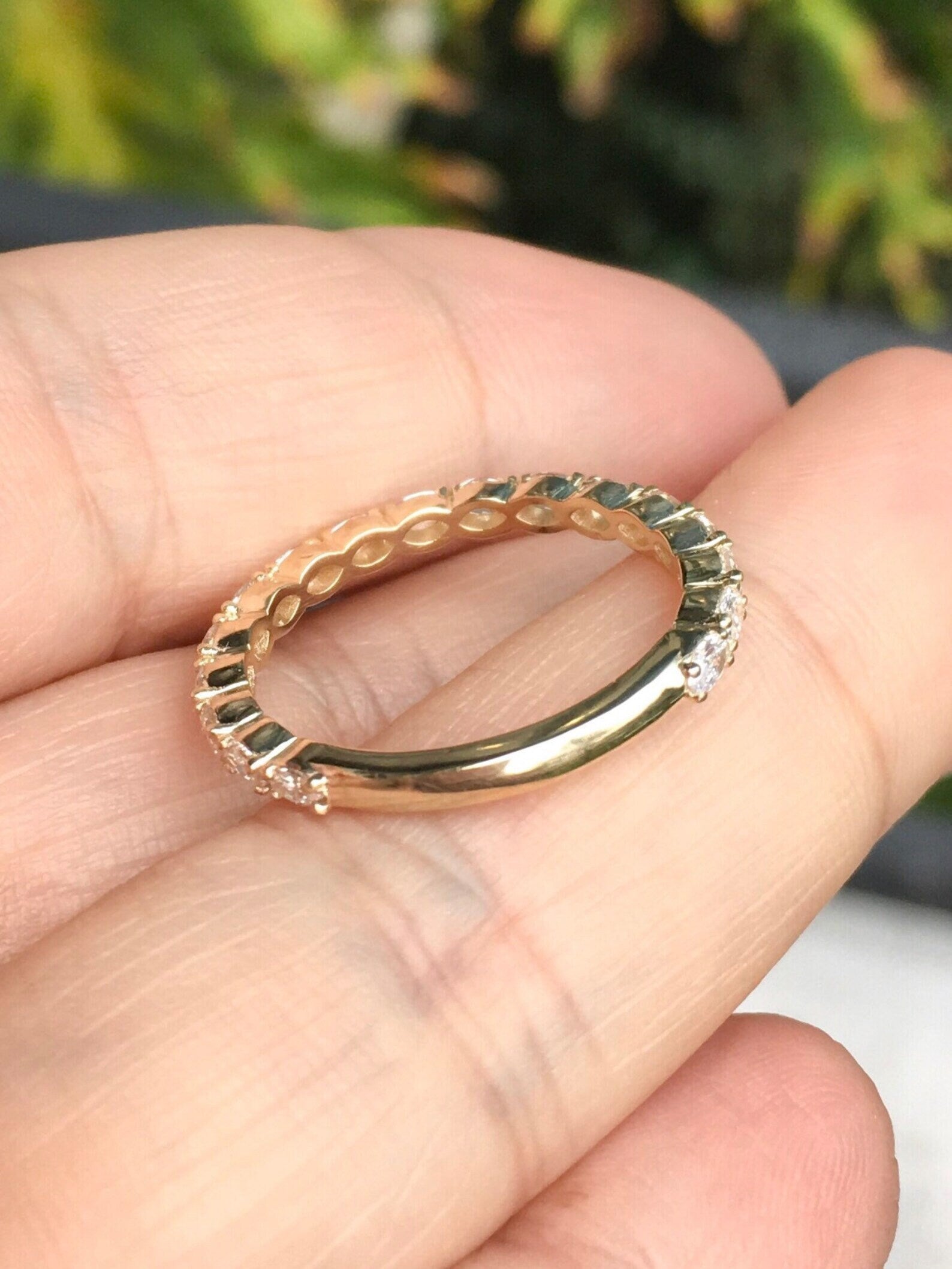 Lys Élancée Diamond Band