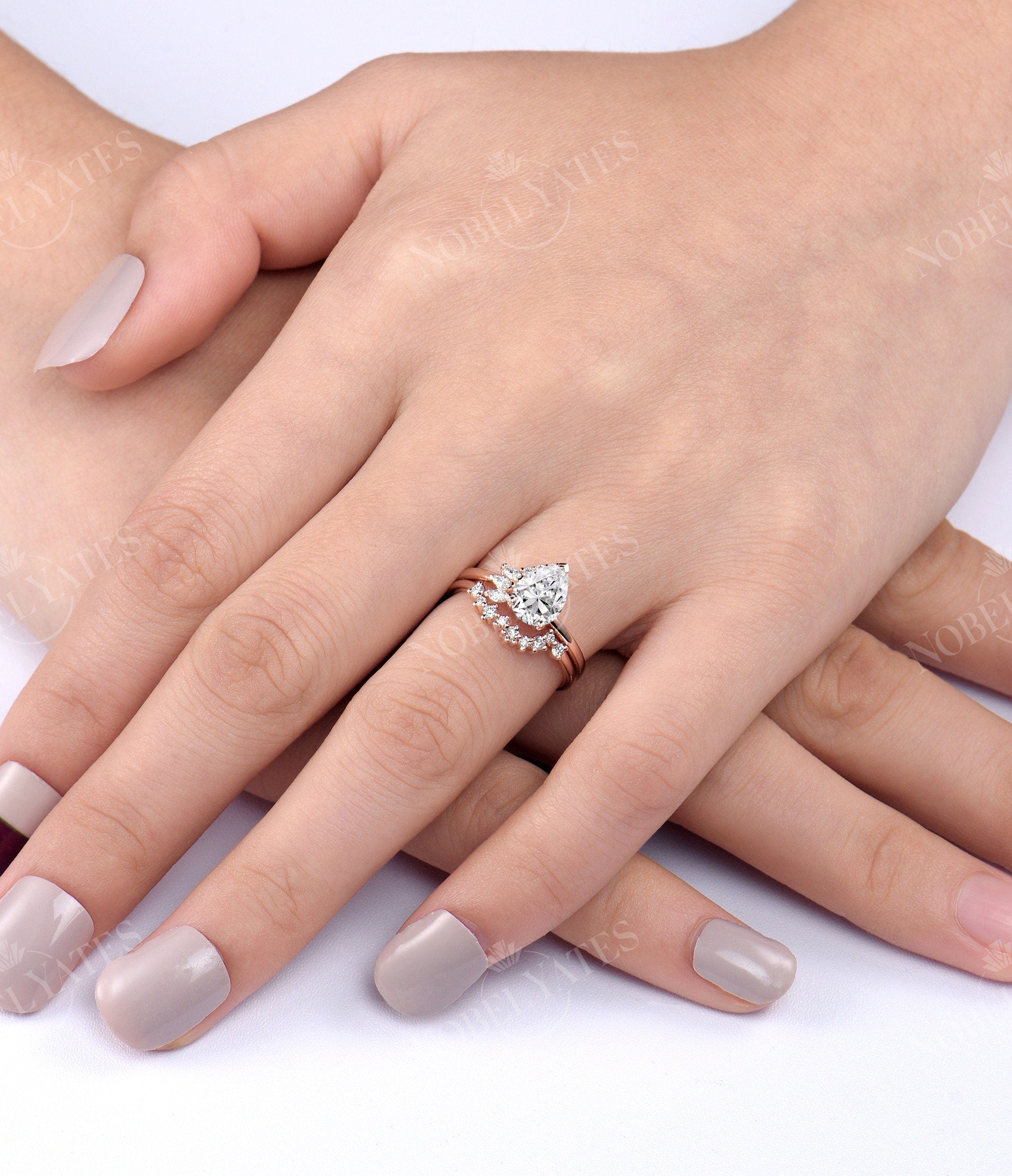 Flamme de Joie Ring Set
