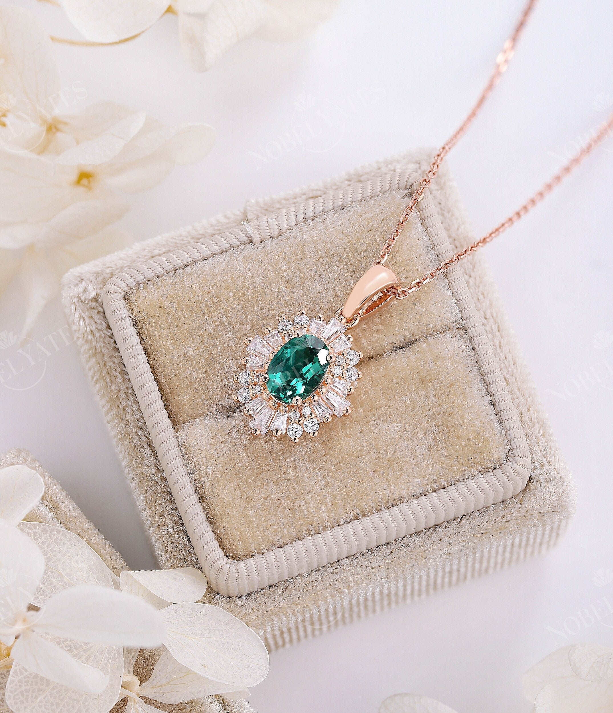Grâce Envolée Necklace