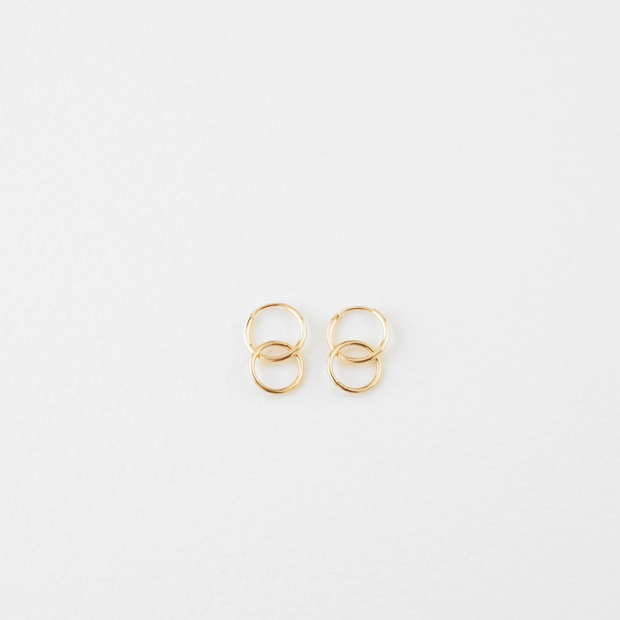 Anneaux Annie Hoop Earrings