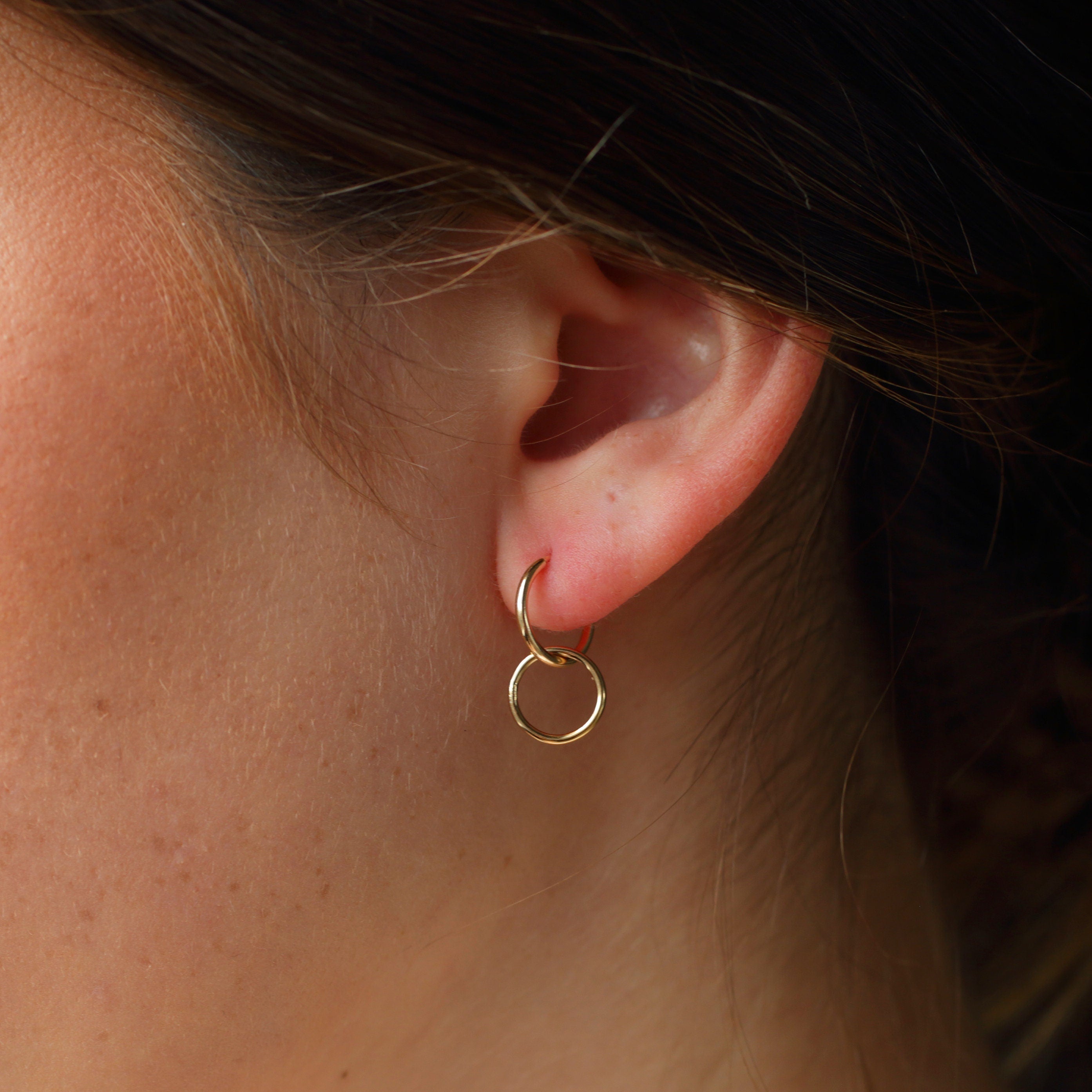Anneaux Annie Hoop Earrings