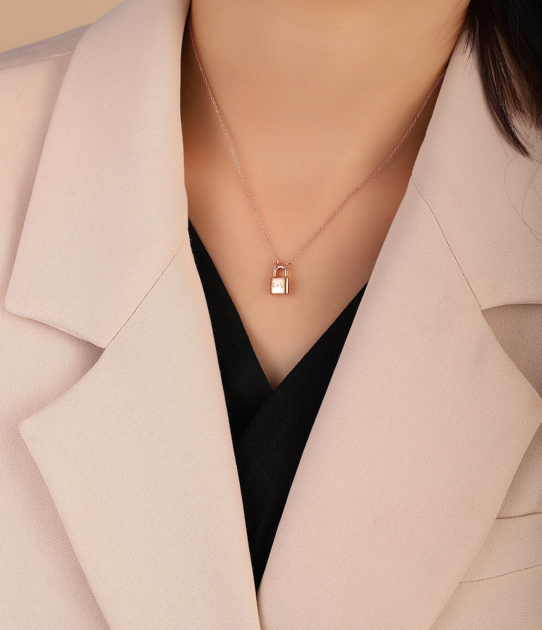 Clé de Cœur Necklace